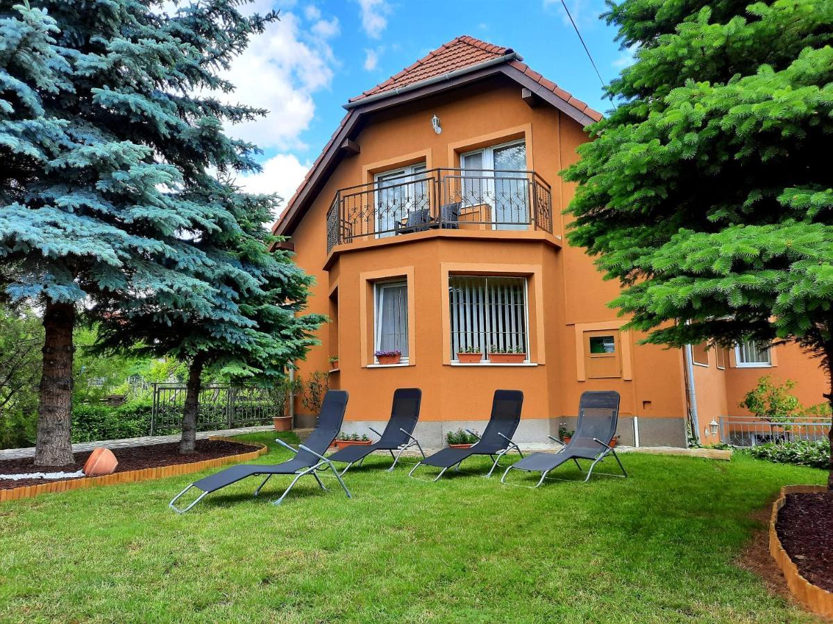 Harmonia Vendeghaz Apartment Balatonalmadi Exterior photo
